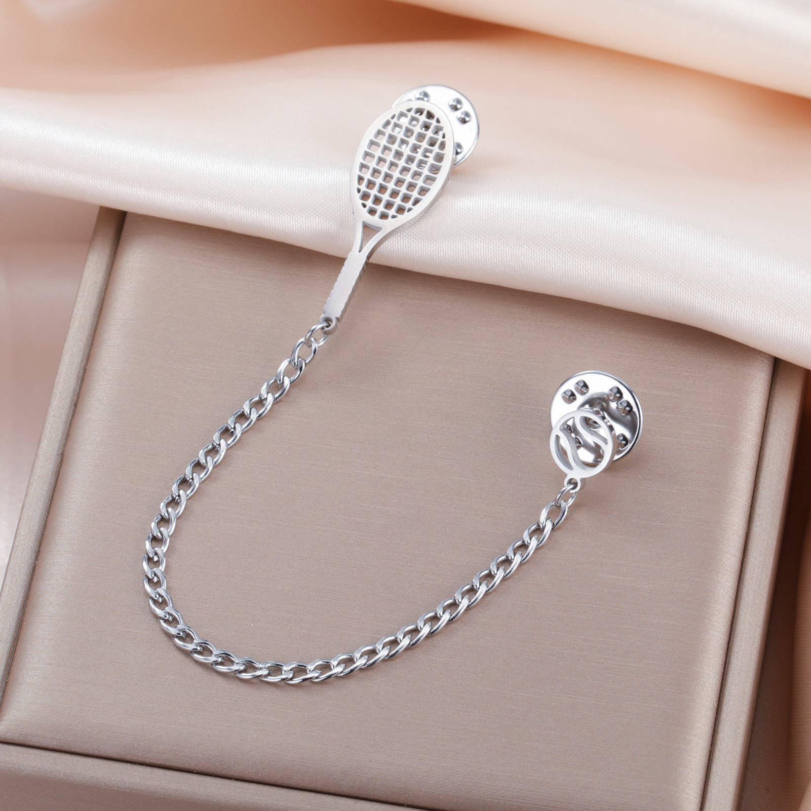 Trendy Tennis Racket Ball Lape - Badminton Icon 评论和价格
