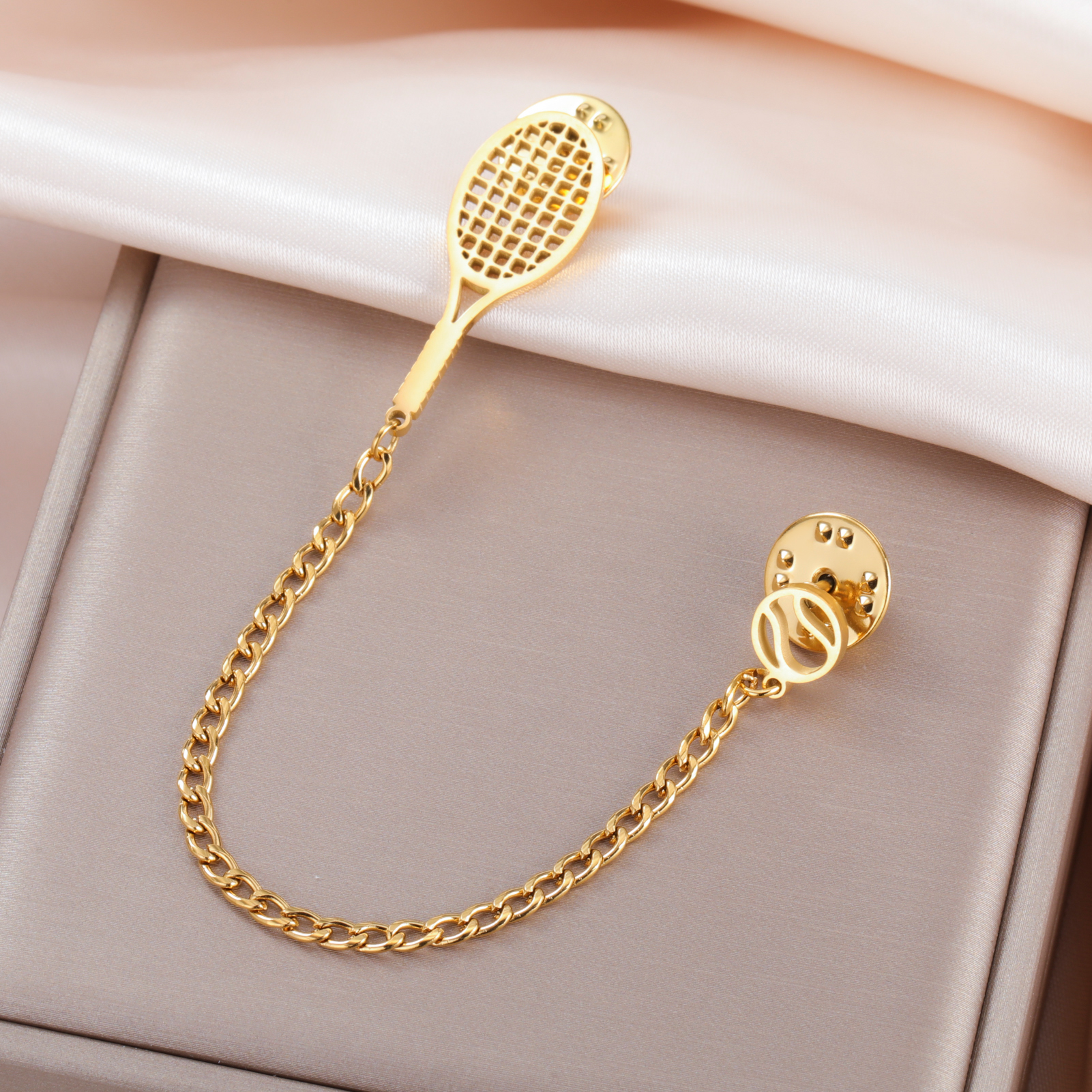 Trendy Tennis Racket Ball Lape - Badminton Icon 评论和价格