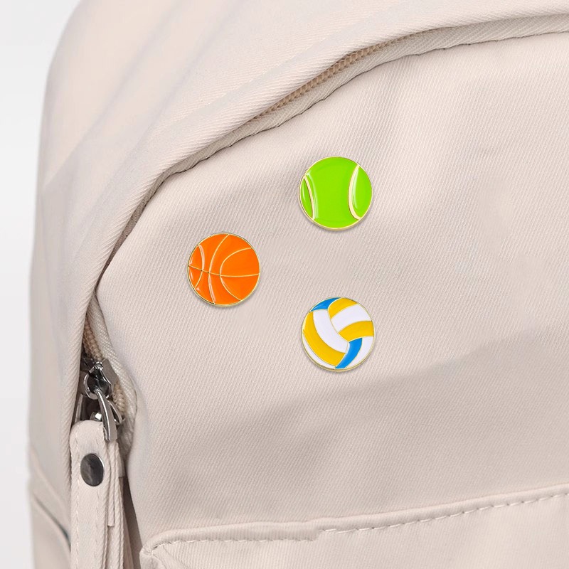 Sports Enamel Pins Football Ba - Badminton Icon 评论和价格