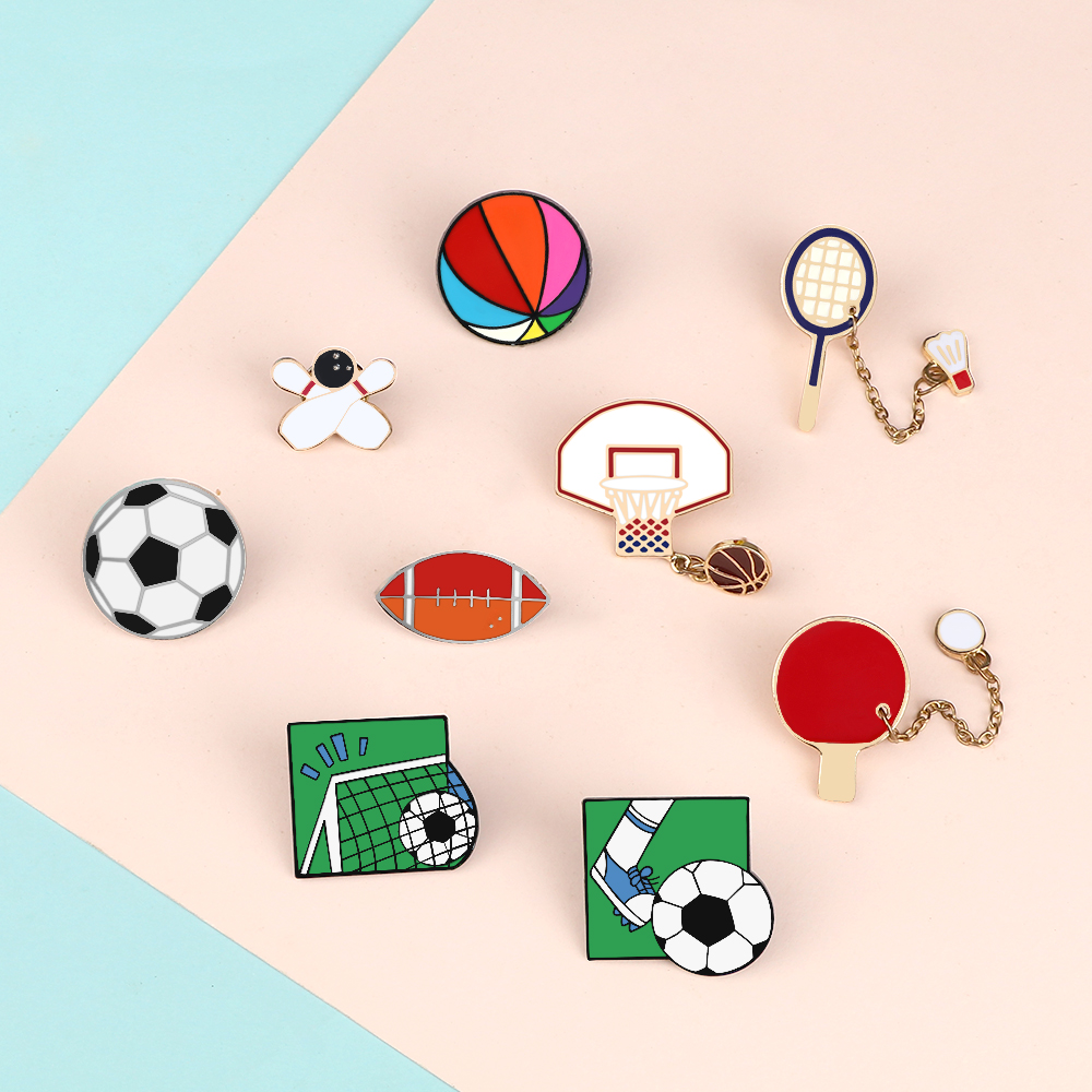 Fashion Sports Ball Lapel Pin  - Badminton Icon 评论和价格